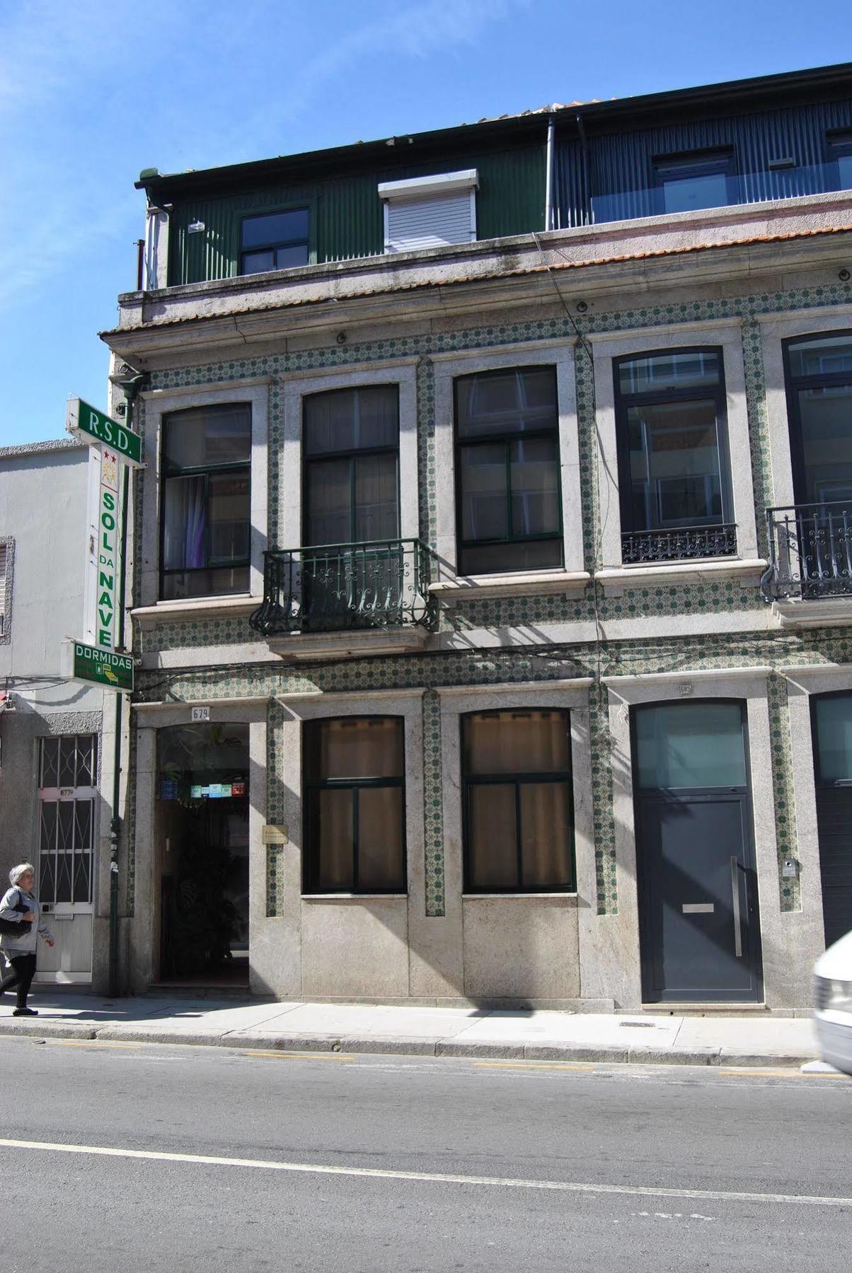ホテル Residencial Sol Da Nave ポルト エクステリア 写真